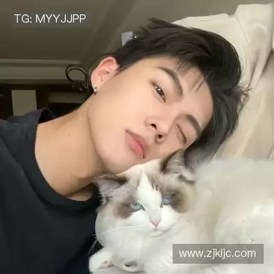 杜严谦